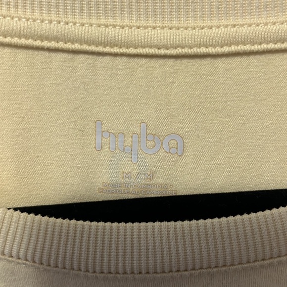 3/$20 Hyba pale yellow  shirt - Picture 2 of 3